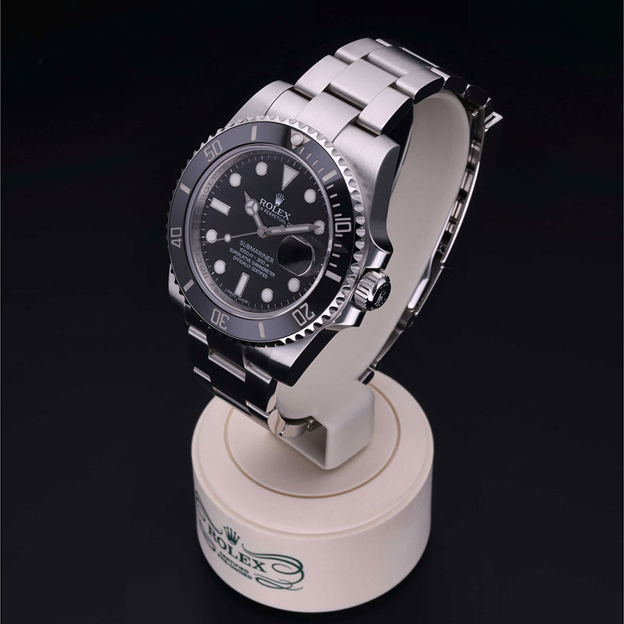 D4M37884_05