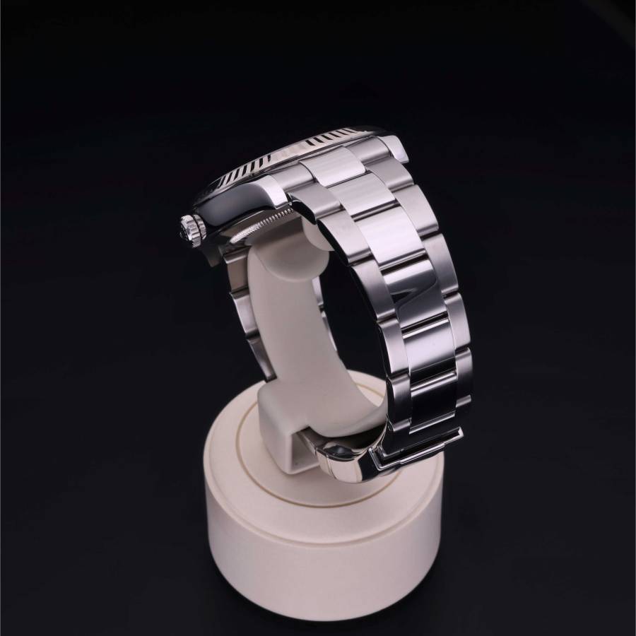 G133704_16