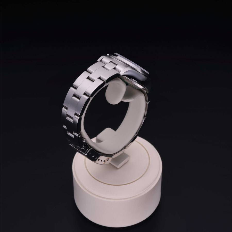 U965105_23