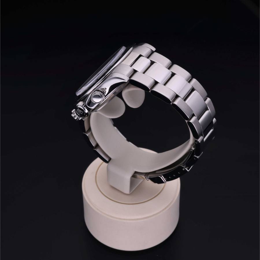 W893843_13