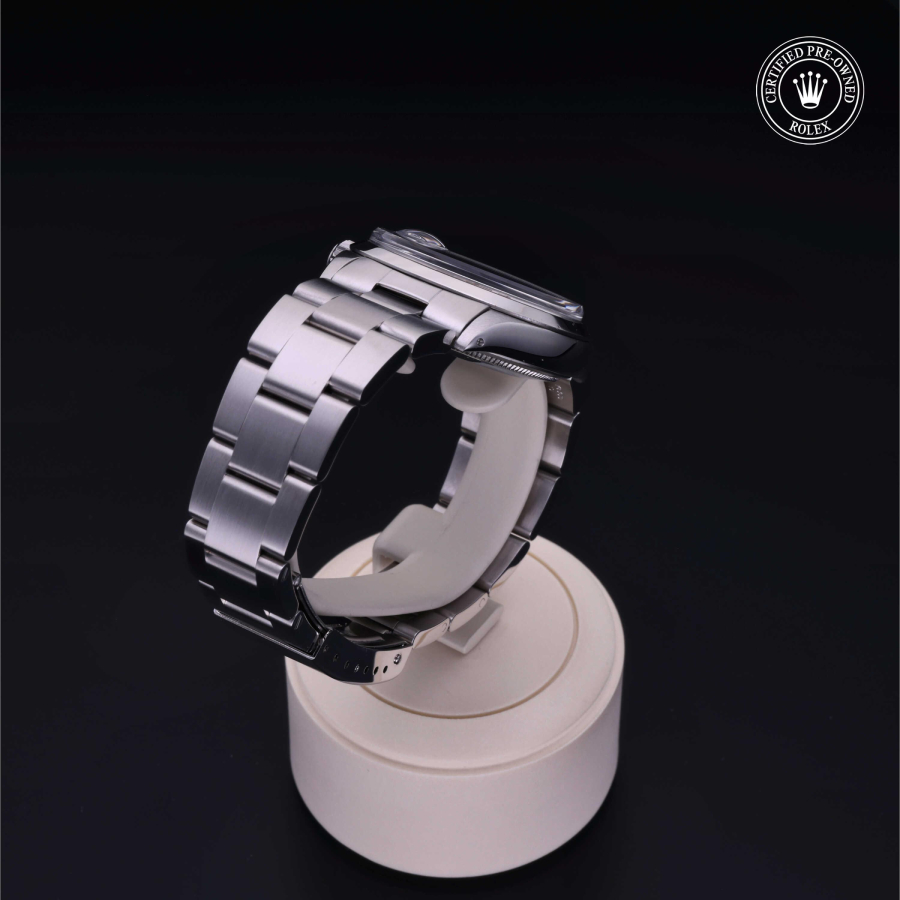 Rolex OYSTER PERPETUAL DATE  (1500/0)