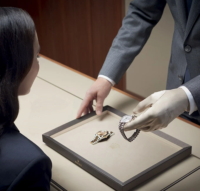 servicing-your-rolex-authorised-service-centre_portrait