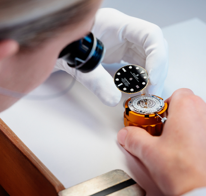 VIAGGIO NEL CUORE DELL’UNIVERSO ROLEX Image_Component_01_portrait