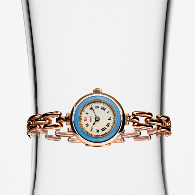 VIAGGIO NEL CUORE DELL’UNIVERSO ROLEX checkerboard_component_01_portrait