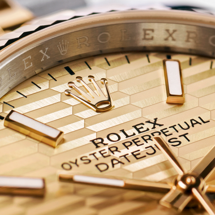 VIAGGIO NEL CUORE DELL’UNIVERSO ROLEX checkerboard_component_02_portrait