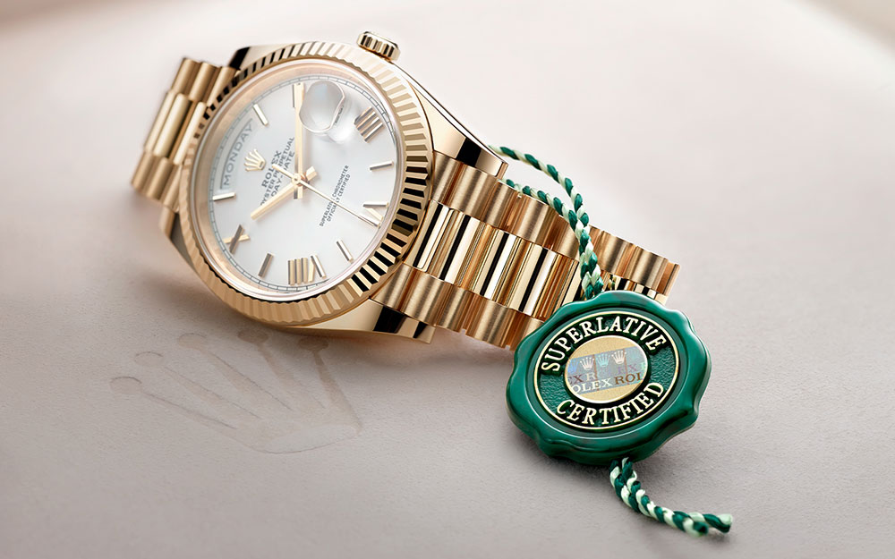 VIAGGIO NEL CUORE DELL’UNIVERSO ROLEX two_column_01