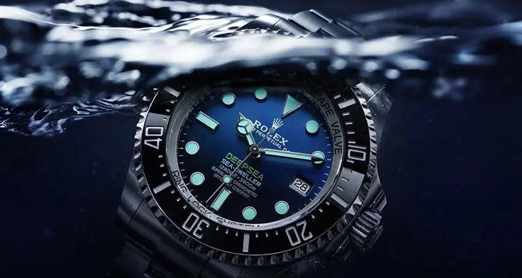 Extreme divers’ watches